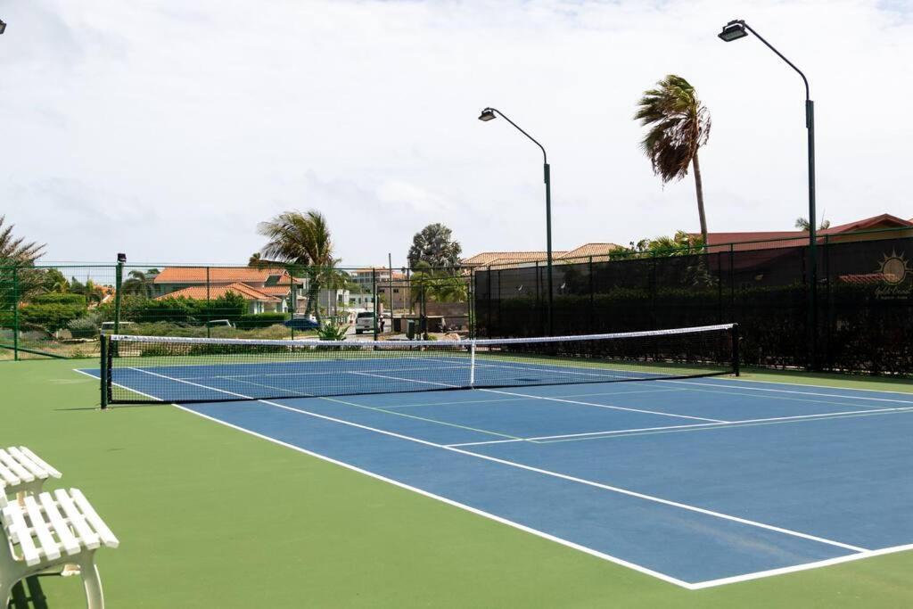 New! Cozy 1 Bedroom Condo- Gold Coast, Noord Aruba Palm Beach Exteriör bild
