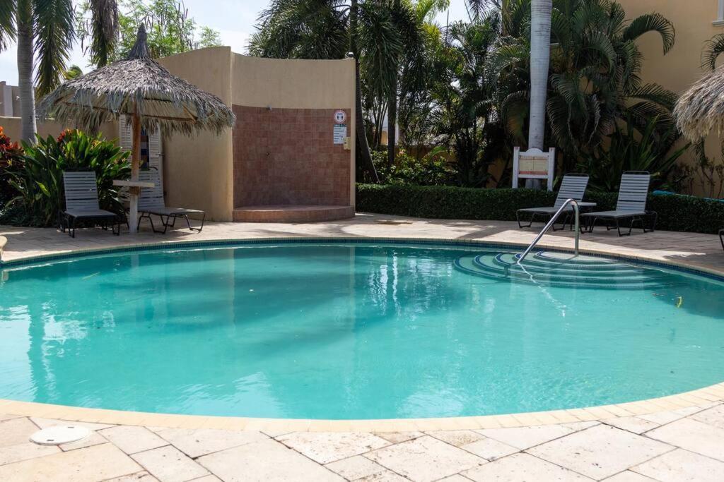 New! Cozy 1 Bedroom Condo- Gold Coast, Noord Aruba Palm Beach Exteriör bild